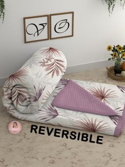 CHHAVI INDIA - Premium Comforter Soft Reversible Quilt In Mauve & White Palm Leaf Print (Double)