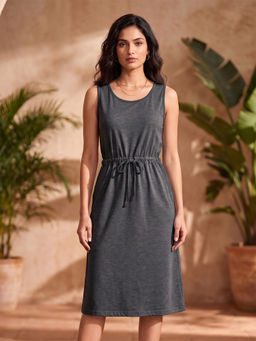 BRINNS - Charcoal Waist Tie- Up Sleeveless Dress