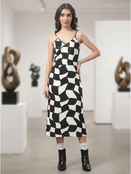 KOTTY - Multicolour Regular Dress