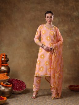 POMCHA - Meraki Naila Peach Muslin Printed Kurta with Pant and Dupatta (Set of 3)