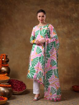 POMCHA - Meraki Omera White Floral Print Kurta with Pant and Dupatta (Set of 3)