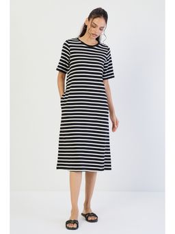 Femmella - Black Striped Knit Midi Dress