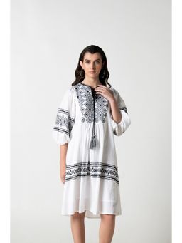 STIL-O-STITCH - White Viscose Rayon Casual Fit And Flare Maxi Dress