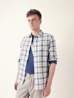 The Bear House - Men White Cotton Collar Neck Shirt