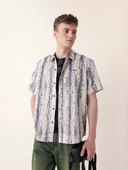 The Bear House - Men Grey Viscose Collar Neck Shirt