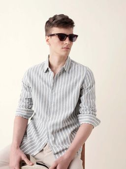 The Bear House - Men Black Cotton Collar Neck Shirt