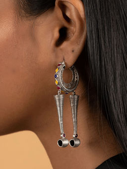 Shaya by CaratLane - Nagla Inspired Sterling Silver Earrings