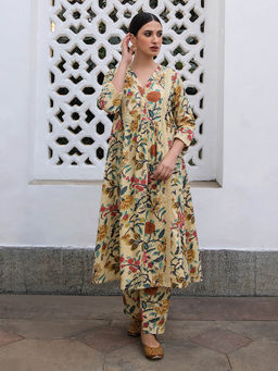 Janasya - Women Beige Floral Printed Kurta with Pant (Set of 2)