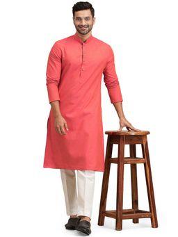 THE KURTA COMPANY - Mens Pink Cotton Blend Solid Regular Fit Kurta