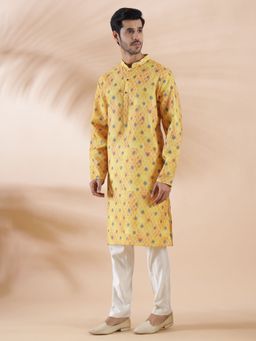 THE KURTA COMPANY - Yellow Printed Silk Blend Regular Fit Full Sleeve Kurta