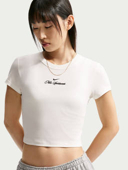 Nike - White Women's Sportswear Chill Knit Short Sleeve T-Shirt