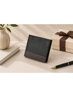 WOODLAND - Casuals Black and Brown Leather Wallet For Men