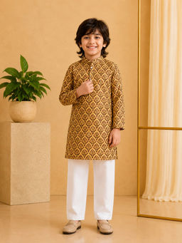 Misbis - Straight Printed Kurta With Pyjama