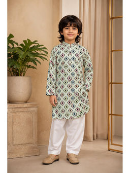 Misbis - Straight Printed Kurta With Pyjama