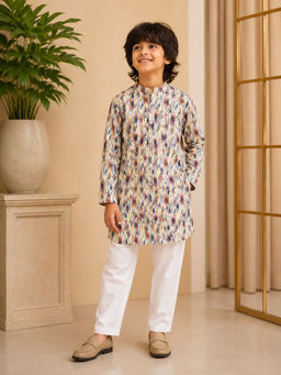 Misbis - Straight Printed Kurta With Pyjama