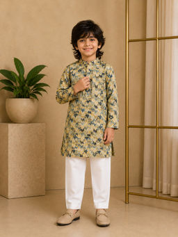 Misbis - Straight Printed Kurta With Pyjama
