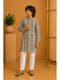 Misbis - Straight Printed Kurta With Pyjama