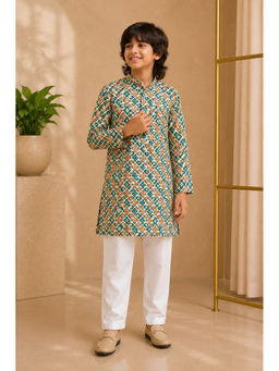Misbis - Straight Printed Kurta With Pyjama