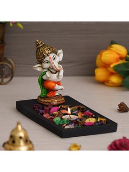 eCraftIndia - Baal Ganesh Dancing Showpiece with Rectangle Fragranced Petals & Tealight