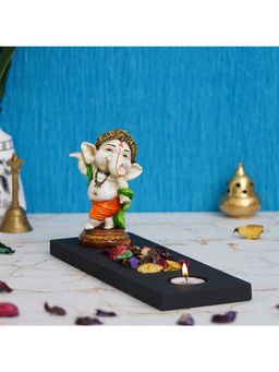 eCraftIndia - Baal Ganesha Dancing Showpiece with Rectangle Fragranced Petals & Tealight