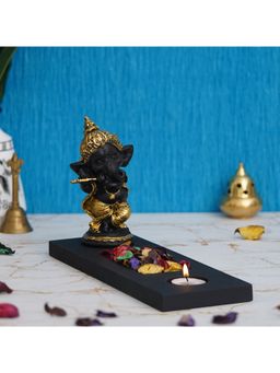eCraftIndia - Baal Ganesha Playing Flute Showpiece with Rectangle Fragranced Tealight