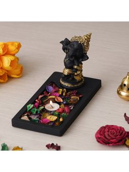 eCraftIndia - Baal Ganesh Playing Flute Showpiece with Wooden Base, Petals & Tealight