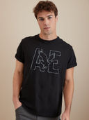 Black color option, Currently selected