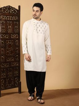 KUONS AVENUE - Men White Cotton Solid Kurta