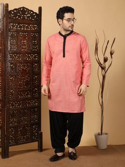 KUONS AVENUE - Men Peach Cotton Solid Kurta