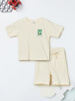 max - Boys Embroidered T-Shirt With Shorts