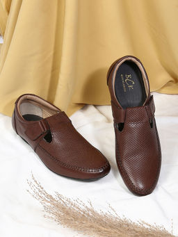 BUCKAROO - CAYO Crust Leather Casual Sandals Brown