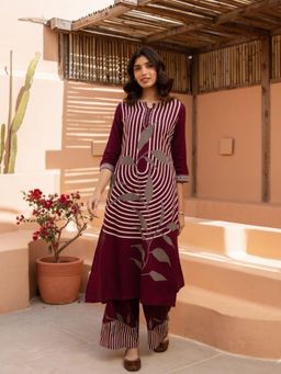 KAFTANIZE - Wine Cream Leaf Print Kurta Palazzo Set In German Rayon (Set of 2)