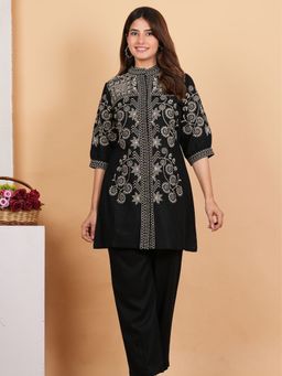 KAFTANIZE - Black Embroidered Co-Ord Set In Cotton (Set of 2)