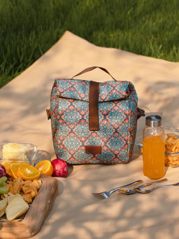 Zouk - Kolkata Nouveau Roll Up Lunch Bag