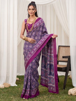 Akhilam - Women's Crepe Wine Printed Block Print Saree With Unstitched Blouse