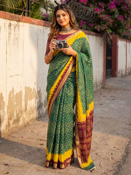 Akhilam - Women's Cotton Teal Printed Bandhani Saree with Unstitched Blouse