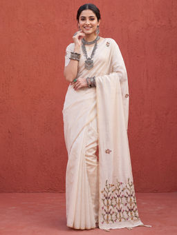 Akhilam - Women's Tussar Silk Cream Embroidered Tussar Saree With Unstitched Blouse