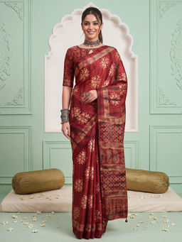 Akhilam - Women's Pure Crepe Maroon Printed Block Print Saree With Unstitched Blouse