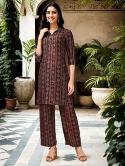 Gahan - Cotton Blend Stripes Pattern Abstract Printed Brown Co-Ord (Set of 2)