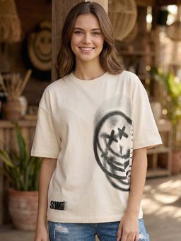 Bewakoof - Women's Beige Smiley Graphic Printed Oversized T-Shirt