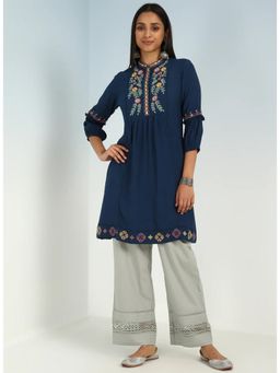 Lakshita - Women Solid Navy Blue Kurta with Stylish Gathered Sleeve