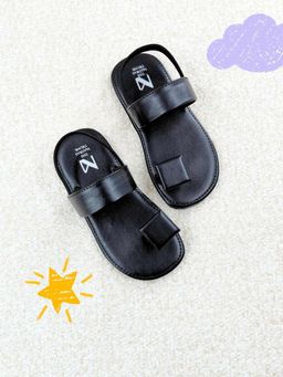 The Madras Trunk - Kids Unisex Sandals Slip-On-Black