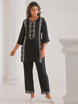 Autumnlane - Women Black Self Design Kurta with Pant (Set of 2)