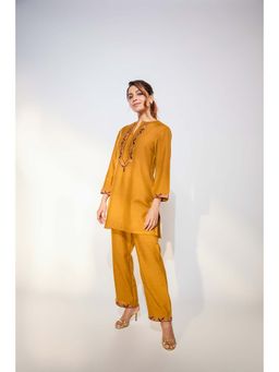 SAAKI - Women Mustard Embroidered Kurta with Pant (Set of 2)