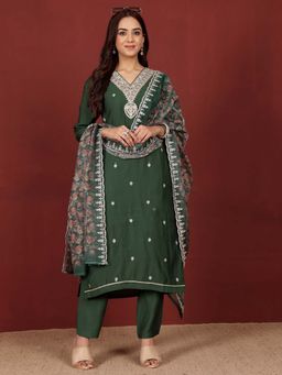 Varanga - Women Green Embroidered Kurta with Pant and Dupatta (Set of 3)