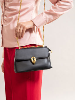 Twenty Dresses by Nykaa Fashion - Black Glam At A Glance Sling Bag