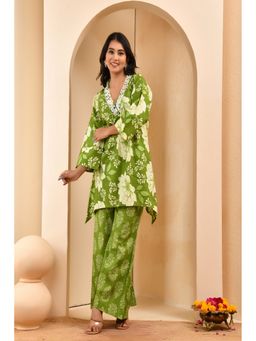 Vaasva Jaipur - Women Green Floral Printed Co-Ord Set