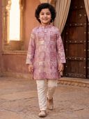 Pink color option, Currently selected