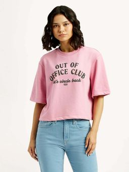 Levi's - Women's Typographic Print Relaxed Fit T-Shirt