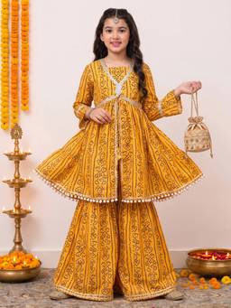 FASHION DREAM - Girls Cotton Blend Printed Yellow Kurta With Sharara
